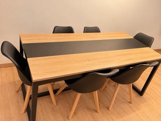 Mesa de Comedor Estilo Industrial