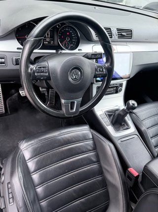 Volkswagen Passat CC 2.0 TDI 140cv DPF BlueMotion Technology