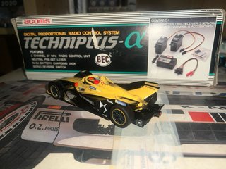 Pack 2 Coches Scalextric Jaguar y DS Formula E