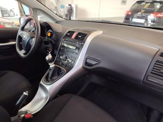 Toyota Auris 2011