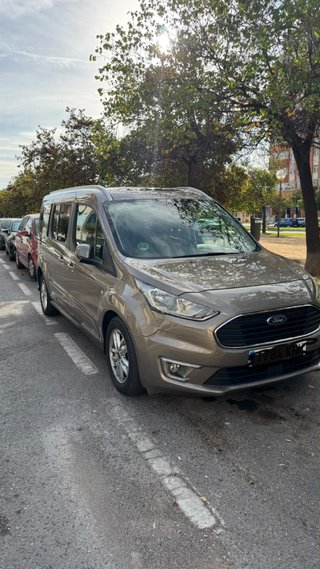Ford Grand Tourneo Connec 2018