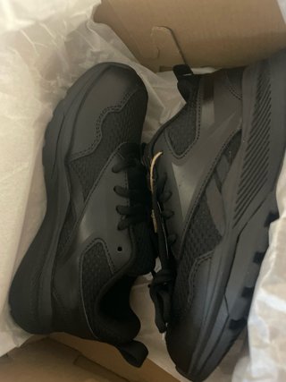 Sapatilhas Reebok tamanho 31
