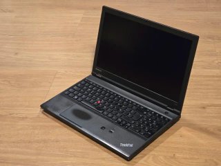 Lenovo Thinkpad W540 + DockStation y extras