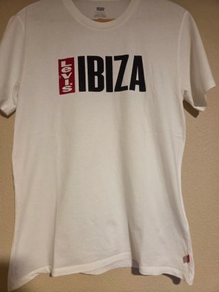 Camiseta Levi's Ibiza Talla M