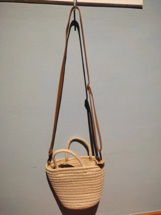 Lote de bolsos  Negro, verde,y beig 10€ los 3.