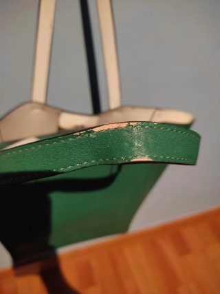 Lote de bolsos  Negro, verde,y beig 10€ los 3.