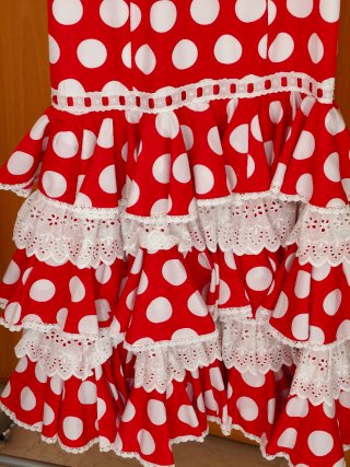 Traje Flamenca Rojo Lunares Blancos