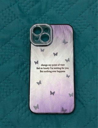 Funda iPhone 14 con mariposas