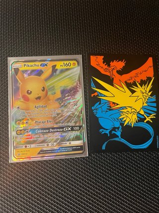 Carta Pokémon Pikachu GX SM232