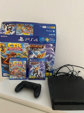PS4 Slim 1TB con 1 Mando y 2 Juegos