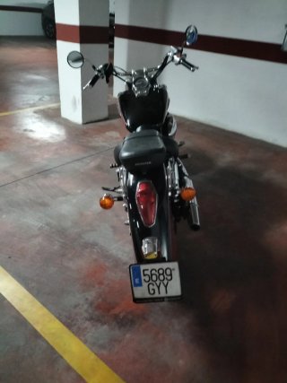Honda shadow 750