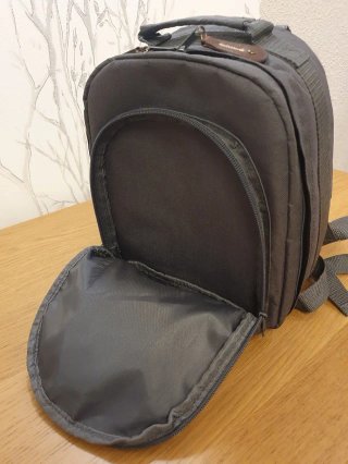 Pequeña mochila para cámara y equipo fotografia
