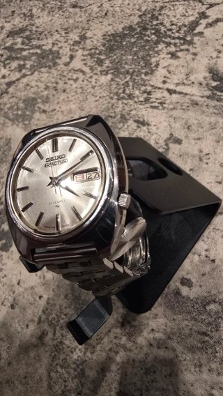 Seiko 5 Actus Vintage Automático 7019-7000