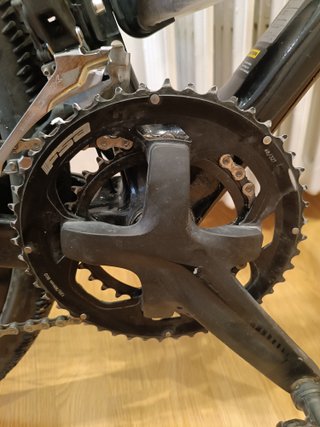 Bicicleta Gravel Giant Revolt Advanced 3