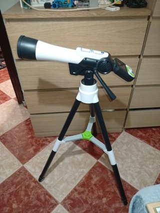 Telescopio Multimedia con Trípode