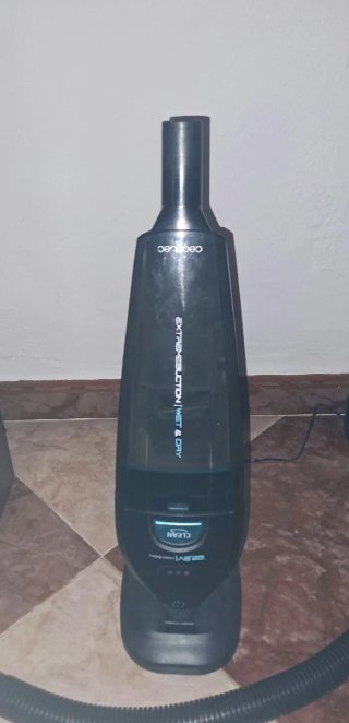 Aspirador Cecotec 22.2V Wet & Dry