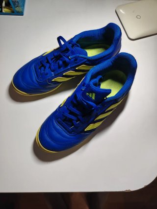 Zapatillas Adidas Fútbol Sala Azul y Amarillo