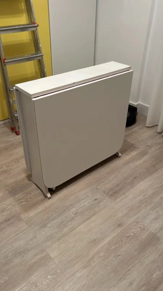 Mesa de cocina blanca plegable80x152 plegada 18 cm