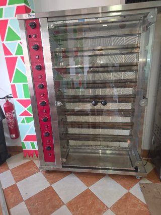 Asador de pollos industrial