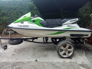 Moto de agua Kawasaki STX 1200 2T