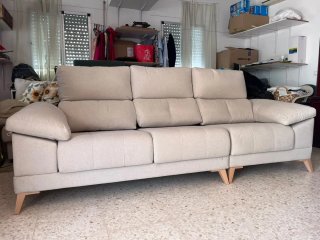 Sofá Extensible con Patas de Madera