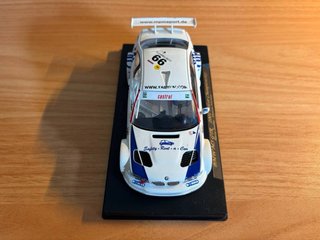 Maqueta BMW M3 GTR #66 Belcar 2001 1:32