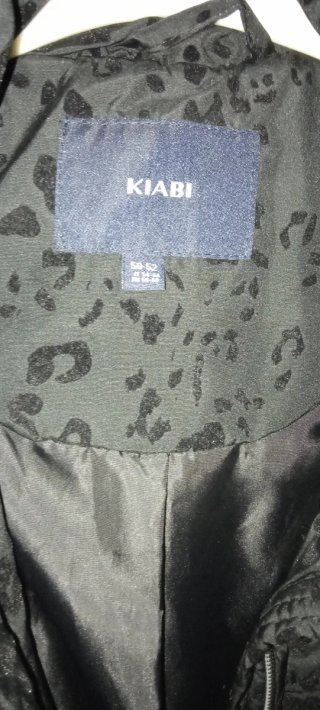 Chaquetón Kiabi estampado leopardo talla 50-52