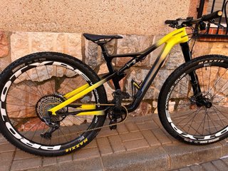 Bicicleta Cannondale Carbono Montaña