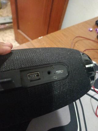 Altavoz Bluetooth T&G Negro