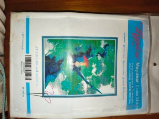 Kit Punto de Cruz Maydear Little red umbrella