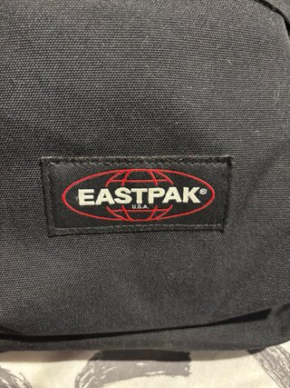Mochila Eastpak Negra
