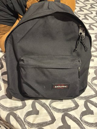 Mochila Eastpak Negra