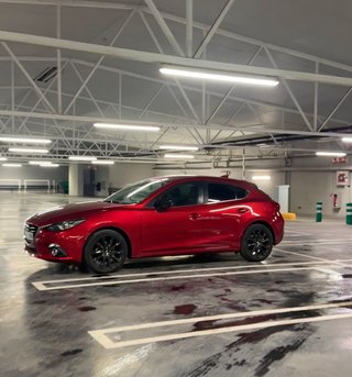 Mazda 3 Luxury 2016