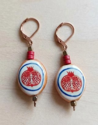 Pendientes artesanales de cerámica y coral