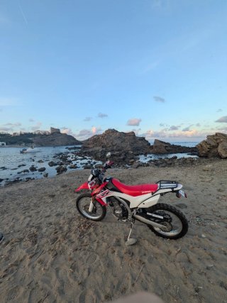 Honda CRF 250L Roja y Blanca