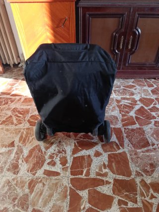 Carrito de bebé plegable