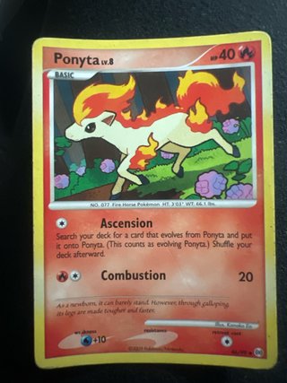 Várias cartas Pokémon