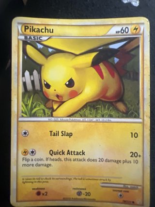 Várias cartas Pokémon