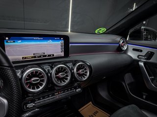 Mercedes-Benz Clase CLA AMG NIGHT