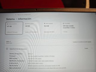 Portátil Dell Vostro 3520