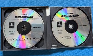 FINAL FANTASY VIII – PS1 – PLATINUM – 4 DISCOS
