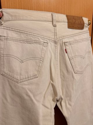 Vaqueros Levi's 501 Blancos 32x32