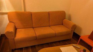 Sofá de Tres Plazas Naranja