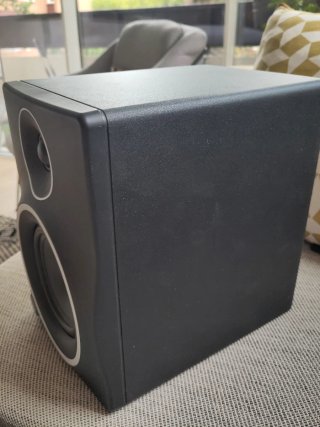 2 Monitores de Estudio Mackie MR5 Mk3