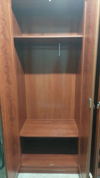 Armario de Madera Maciza 6 Puertas con Espejo