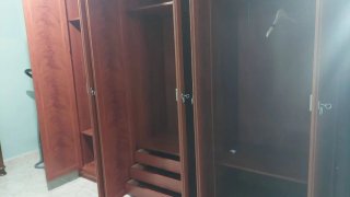 Armario de Madera Maciza 6 Puertas con Espejo