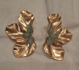 2 Pares de Pendientes Dorados
