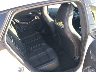 Mercedes-Benz Clase CLA 2018