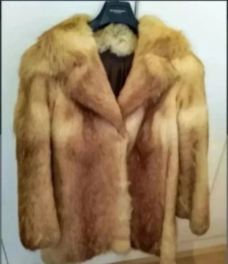 Abrigo de Piel de Lobo Talla 44