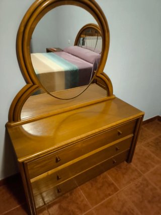 Conjunto habitación clásico madera maciza